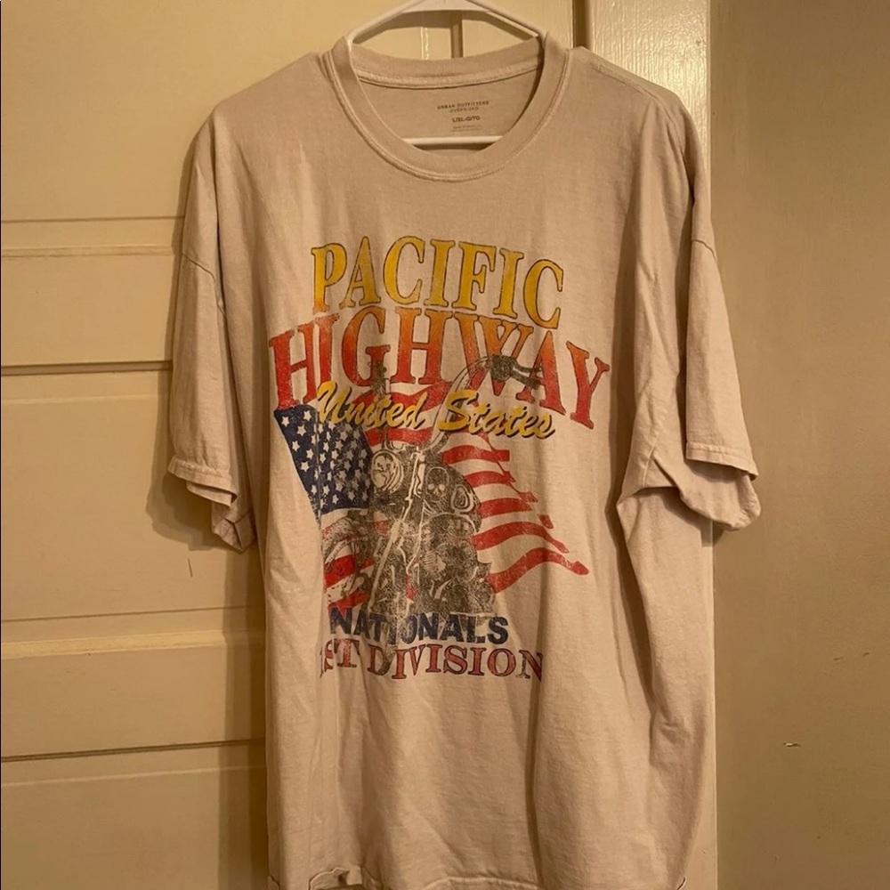 oversized graphic tee from urban